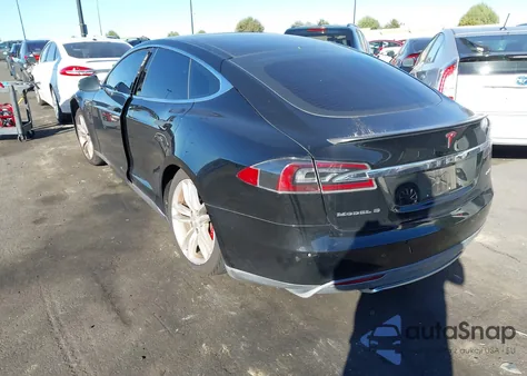 2014 Tesla Model S P85 из США, поврежденный, VIN 5YJSA1H19EFP40504